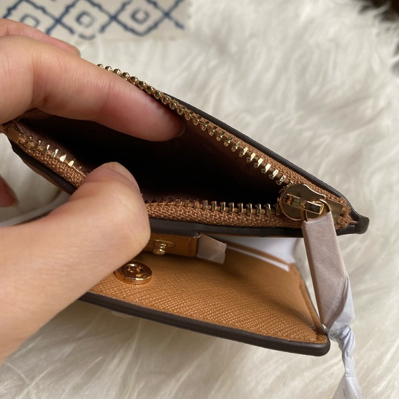 Tory Burch Emerson Mini Leather Wallet - Picture 4 of 11